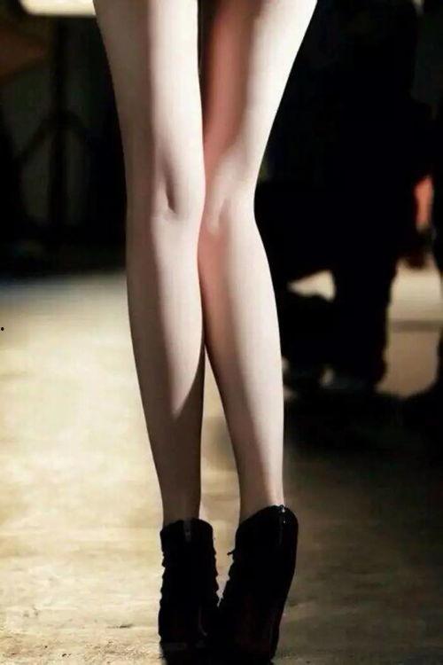 sm丝袜美腿高跟调教,探寻调教之美